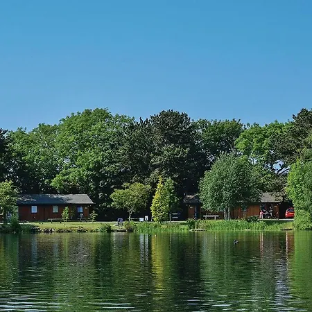 Lakeside Lodges 요크