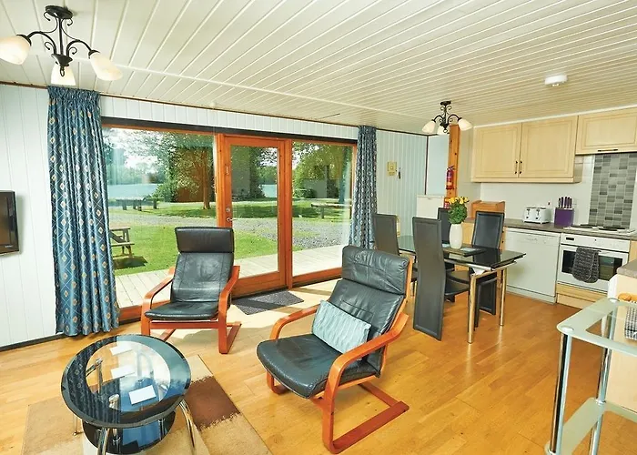 Resort Lakeside Lodges York